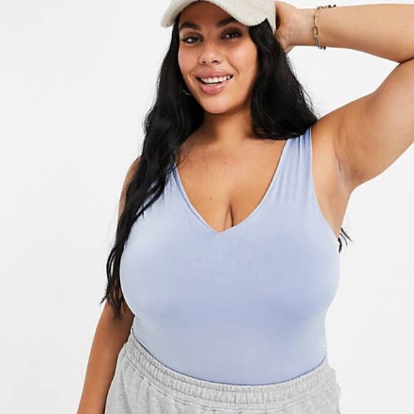 *Missguided Plus Seamless V-Neck Bodysuit NWT Baby Blue Sz 18 - Picture 10 of 10